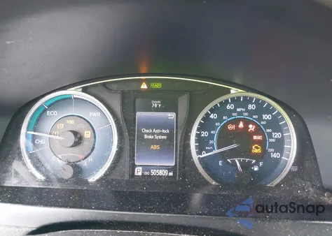 2015 Toyota Camry Hybrid Le z USA, uszkodzony, nr VIN 4T1BD1FK7FU173300